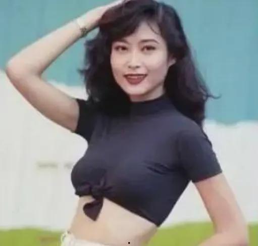 情不自禁叶玉卿在线观看,叶玉卿经典影视作品在线重温 第3张 情不自禁叶玉卿在线观看,叶玉卿经典影视作品在线重温 第3张