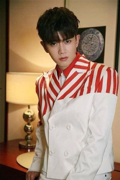 任嘉伦娱乐爆料,揭秘明星私生活背后的故事  第2张